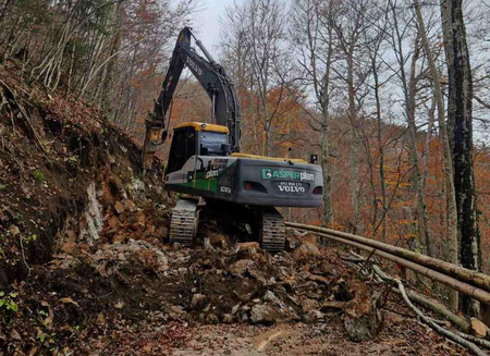 ŠIRITEV  ODSEKA CESTE NA SLIVNICO 01 FOTO UROŠ SKUK